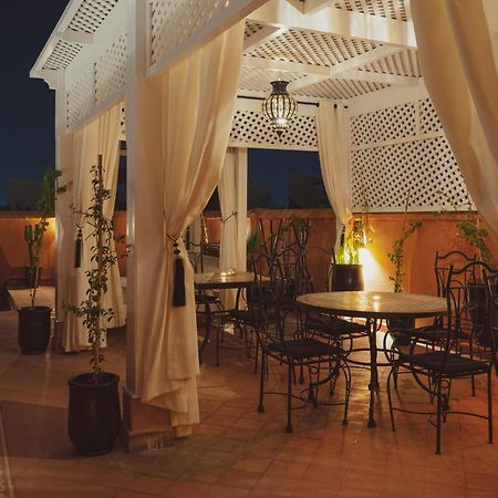 Riad Dar Dialkoum Marrakesh Exterior foto