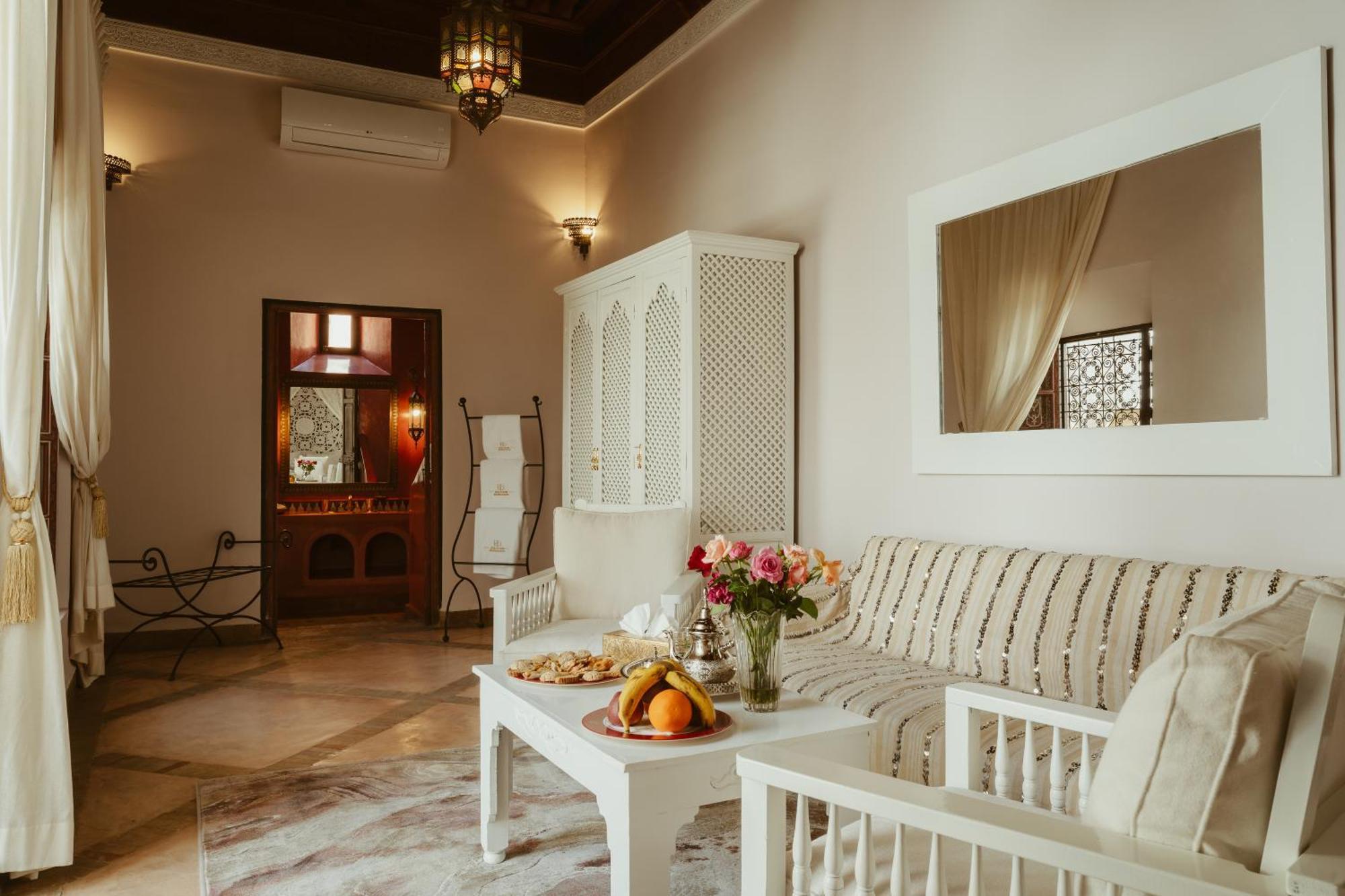 Riad Dar Dialkoum Marrakesh Exterior foto